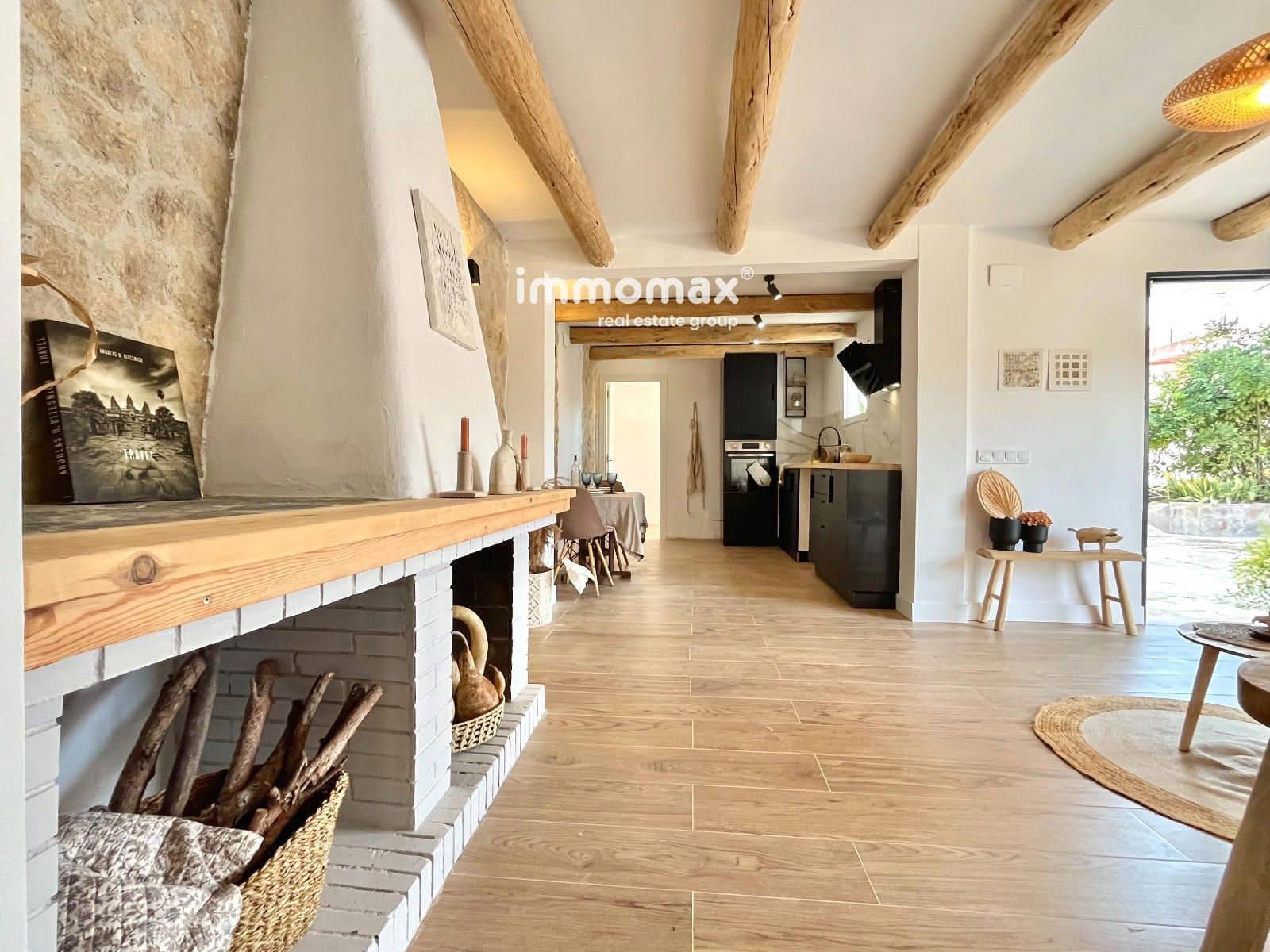 Chalet de 3 habitaciones en Vilanova i la Geltrú en venta con garaje - 357.000 € (Ref: 9956065)