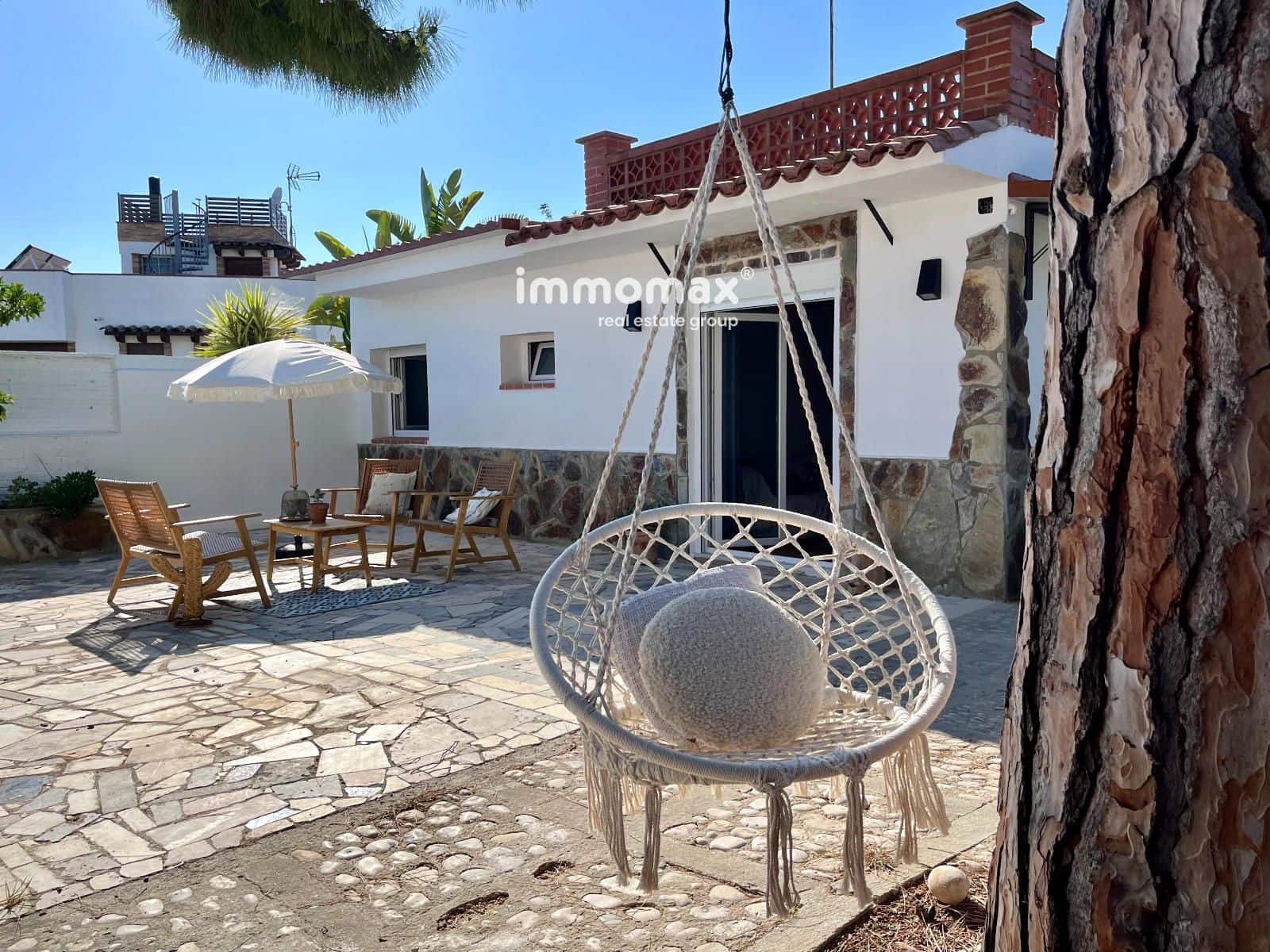 Chalet de 3 habitaciones en Vilanova i la Geltrú en venta con garaje - 357.000 € (Ref: 9956065)