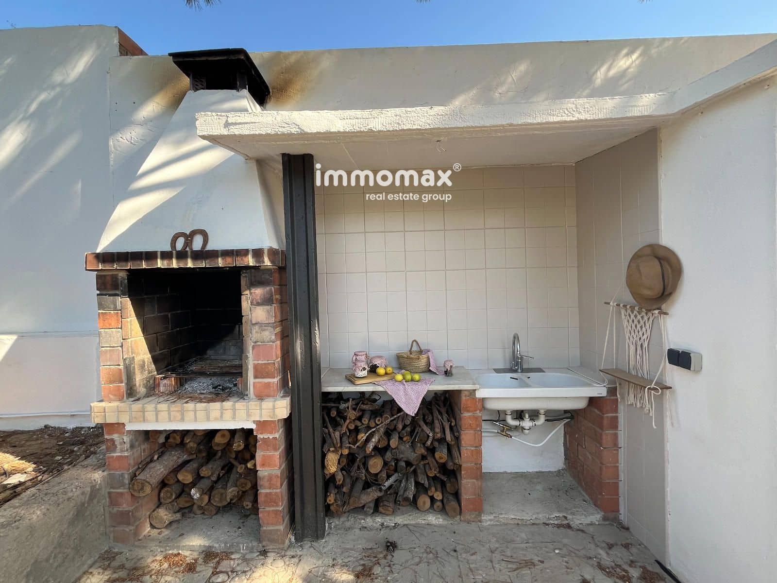 Chalet de 3 habitaciones en Vilanova i la Geltrú en venta con garaje - 357.000 € (Ref: 9956065)
