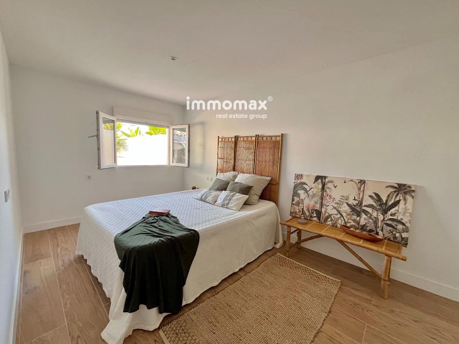 Chalet de 3 habitaciones en Vilanova i la Geltrú en venta con garaje - 357.000 € (Ref: 9956065)