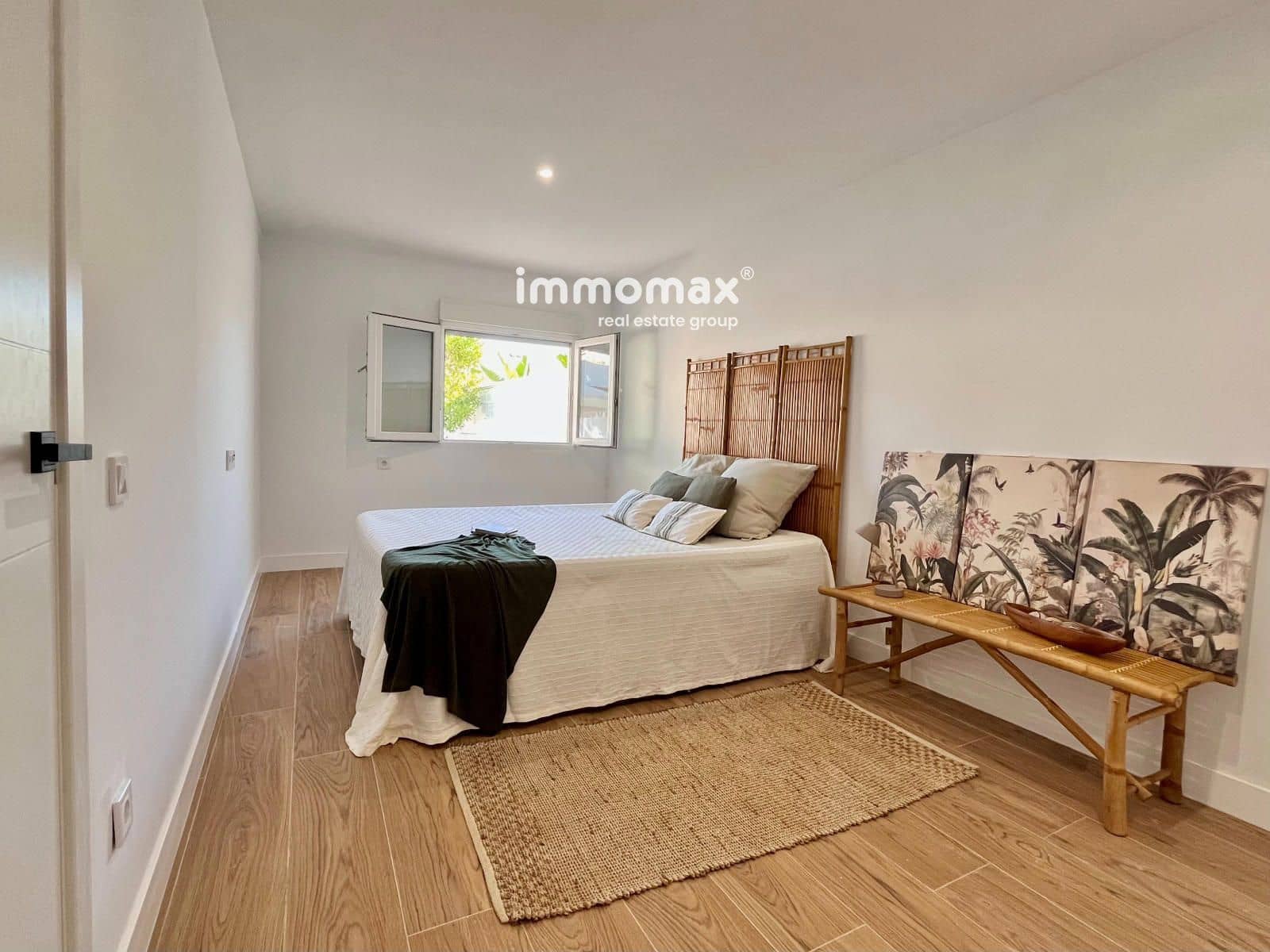 Chalet de 3 habitaciones en Vilanova i la Geltrú en venta con garaje - 357.000 € (Ref: 9956065)