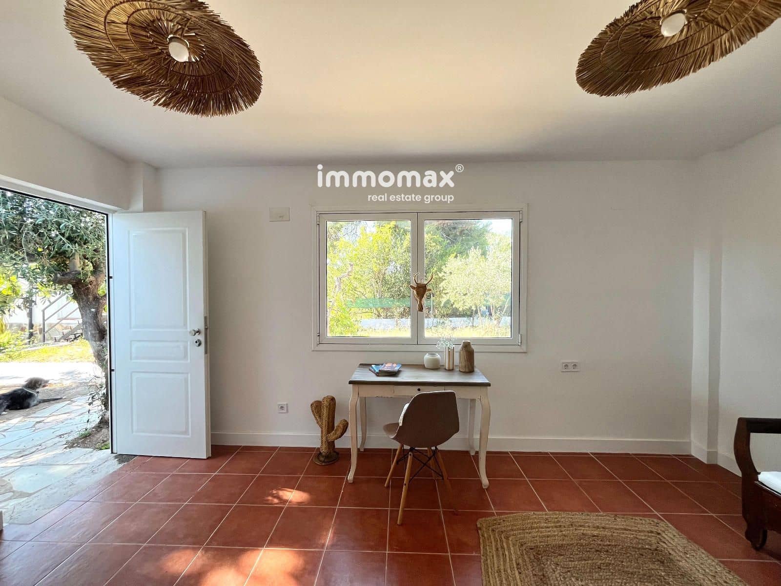 Chalet de 3 habitaciones en Vilanova i la Geltrú en venta con garaje - 357.000 € (Ref: 9956065)