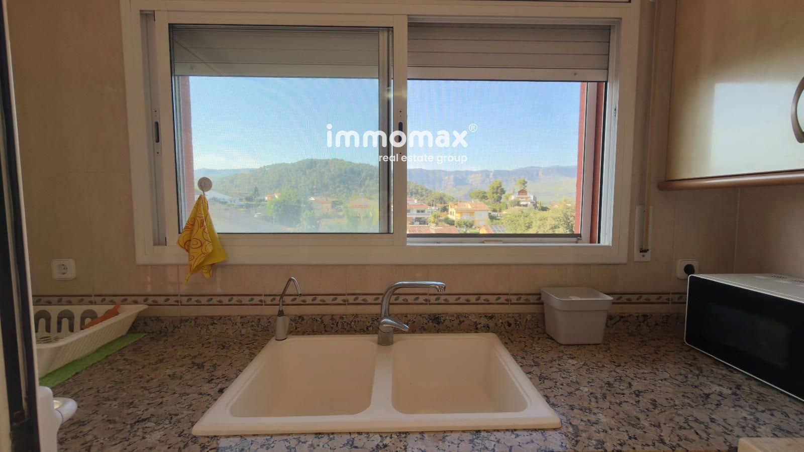 Chalet de 4 habitaciones en Bigues i Riells en venta con piscina garaje - 470.000 € (Ref: 9958553)