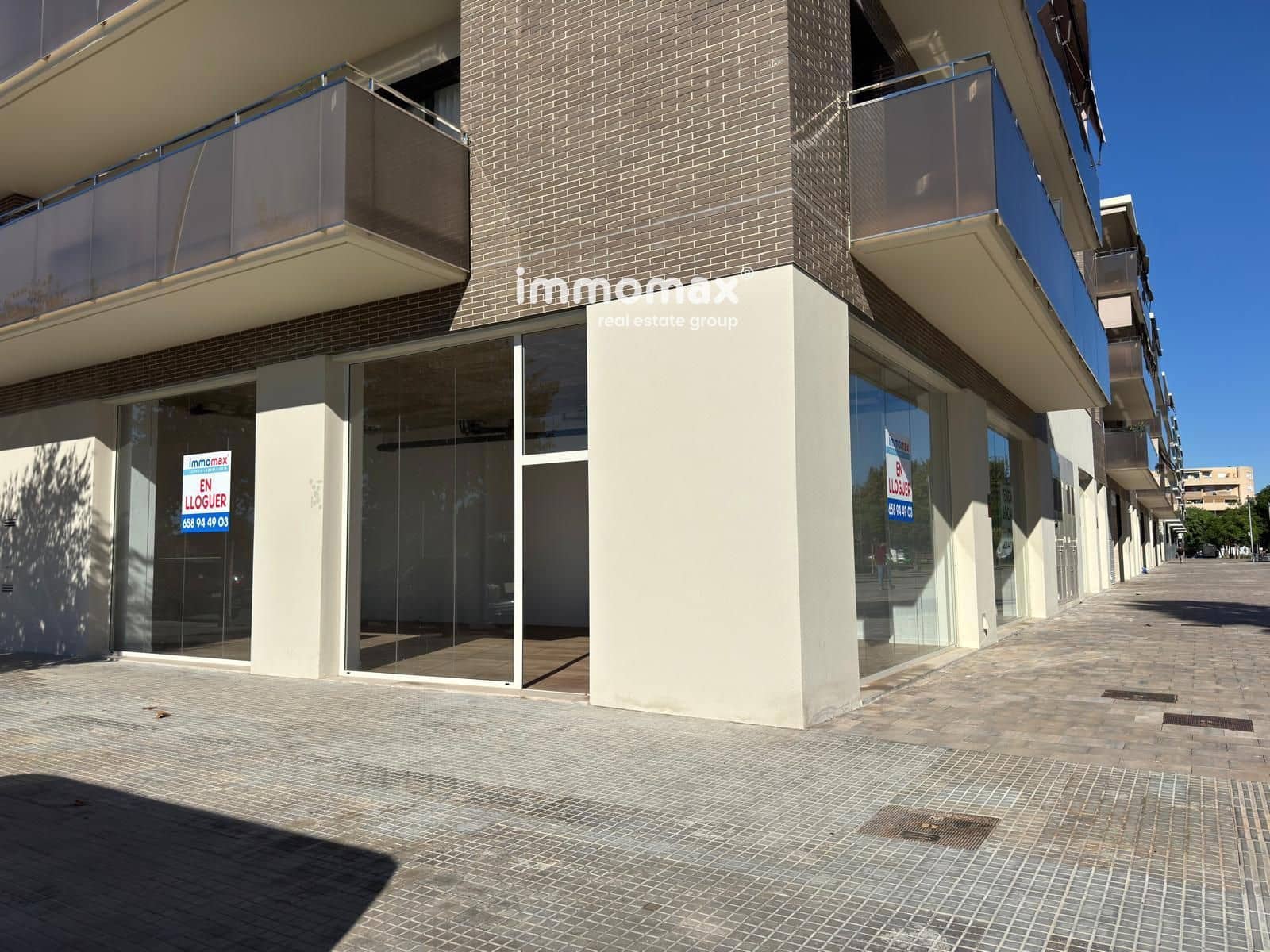 Commercial for rent in El Prat de Llobregat - € 2,500 (Ref: 9961525)