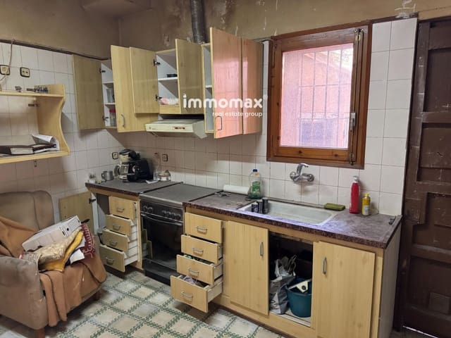 11 makuuhuone Omakotitalo myytävänä paikassa Santa Eulàlia de Ronçana - 390 000 € (Ref: 9965690)