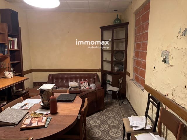 11 makuuhuone Omakotitalo myytävänä paikassa Santa Eulàlia de Ronçana - 390 000 € (Ref: 9965690)