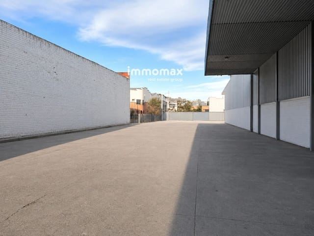 Erhverv til salg i Martorell - € 2.130.000 (Ref: 9965799)