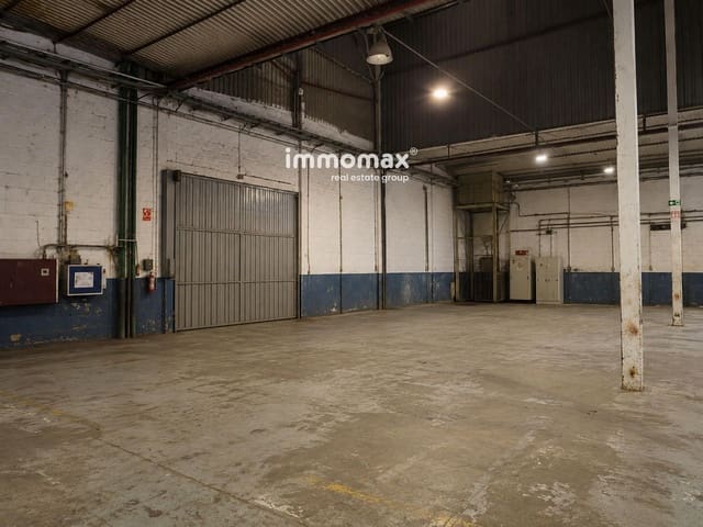 Erhverv til salg i Martorell - € 2.130.000 (Ref: 9965799)