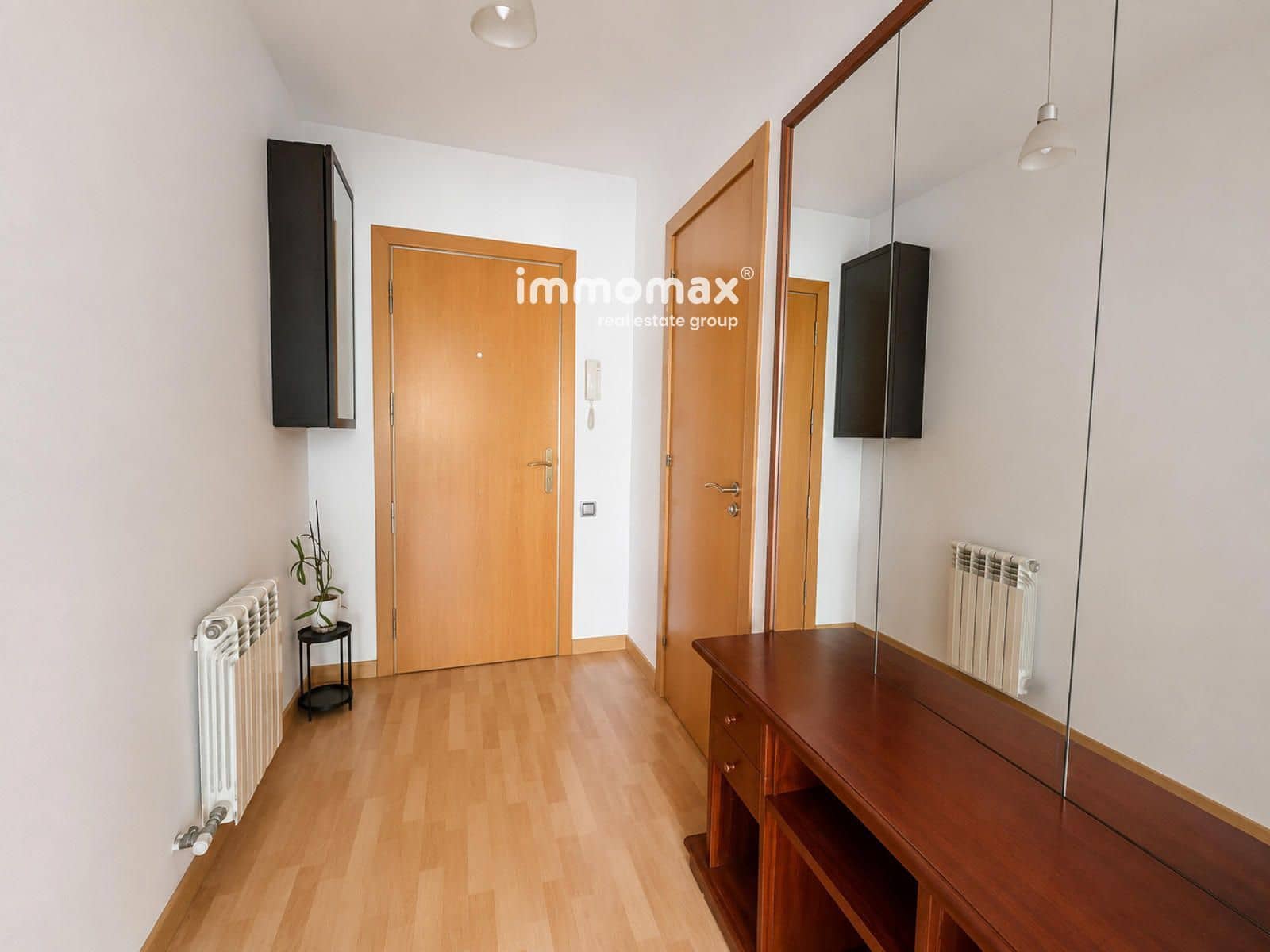 3 bedroom Flat for sale in Vilanova i la Geltru - € 239,000 (Ref: 9973670)
