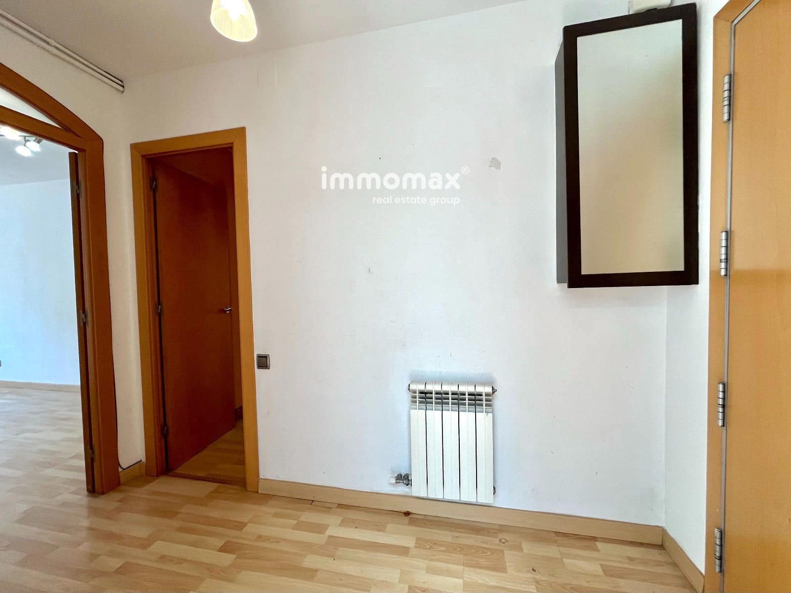 3 bedroom Flat for sale in Vilanova i la Geltru - € 239,000 (Ref: 9973670)