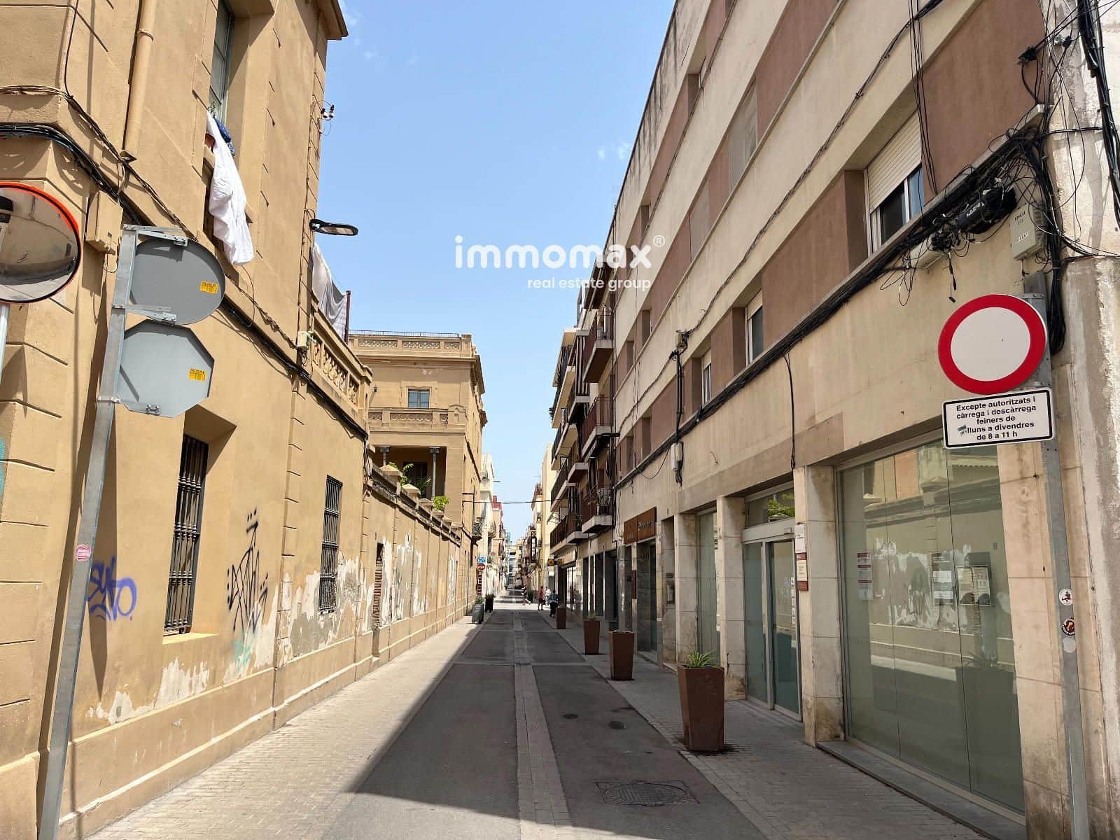 3 bedroom Flat for sale in Vilanova i la Geltru - € 239,000 (Ref: 9973670)