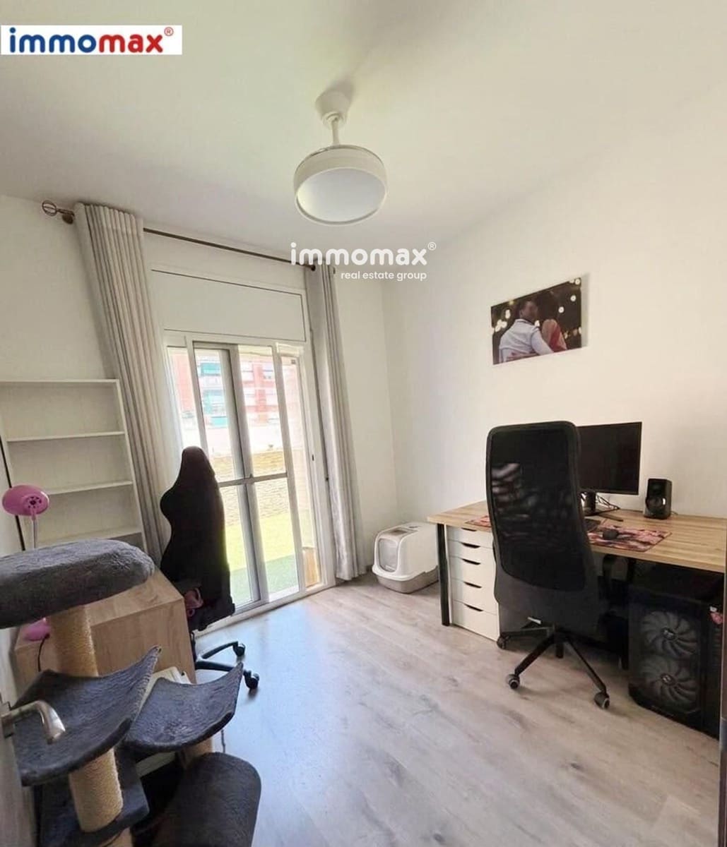 4 makuuhuone Asunto myytävänä paikassa Sant Boi de Llobregat - 360 000 € (Ref: 9985679)