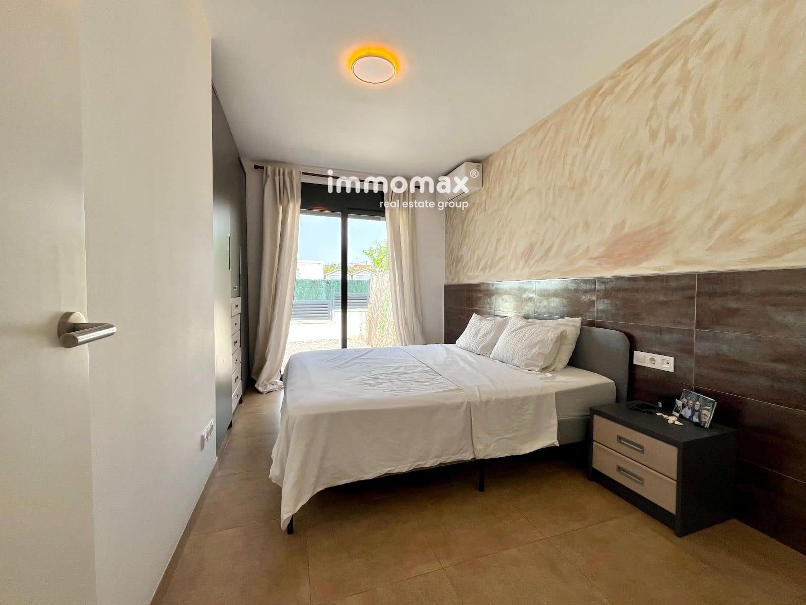 3 sovrum Villa till salu i Barcelona stad med garage - 399 000 € (Ref: 9987159)