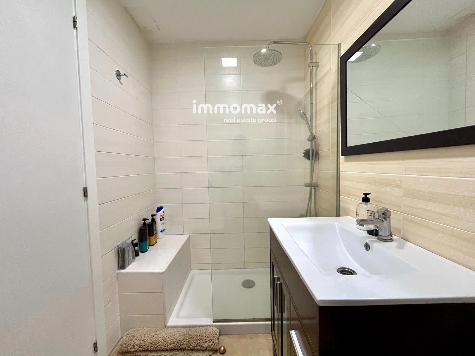 3 sovrum Villa till salu i Barcelona stad med garage - 399 000 € (Ref: 9987159)