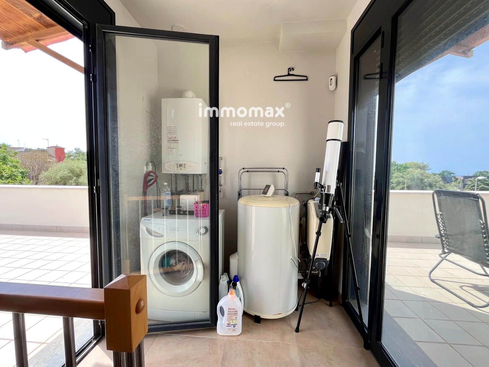 3 sovrum Villa till salu i Barcelona stad med garage - 399 000 € (Ref: 9987159)