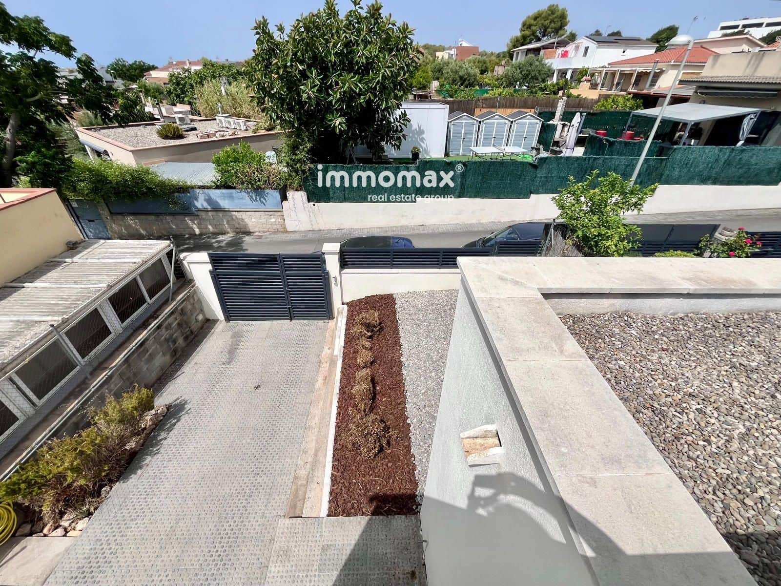 3 sovrum Villa till salu i Barcelona stad med garage - 399 000 € (Ref: 9987159)