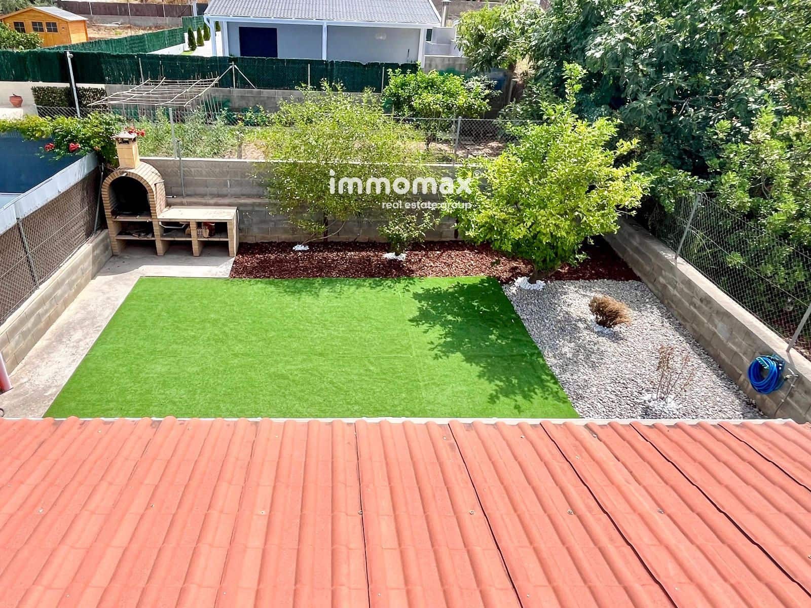 3 sovrum Villa till salu i Barcelona stad med garage - 399 000 € (Ref: 9987159)