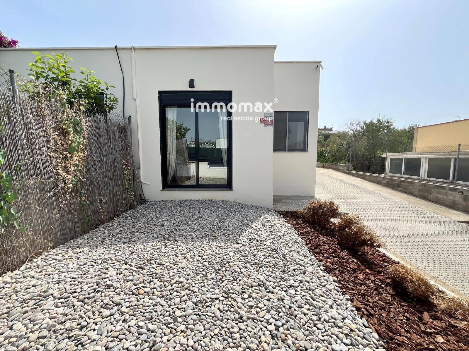 3 sovrum Villa till salu i Barcelona stad med garage - 399 000 € (Ref: 9987159)