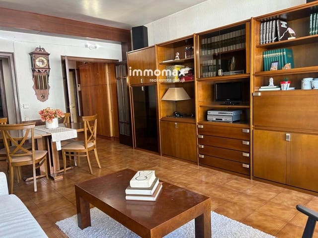 4 makuuhuone Asunto vuokrattavana paikassa Barcelona kaupunki - 1 900 € (Ref: 9995241)