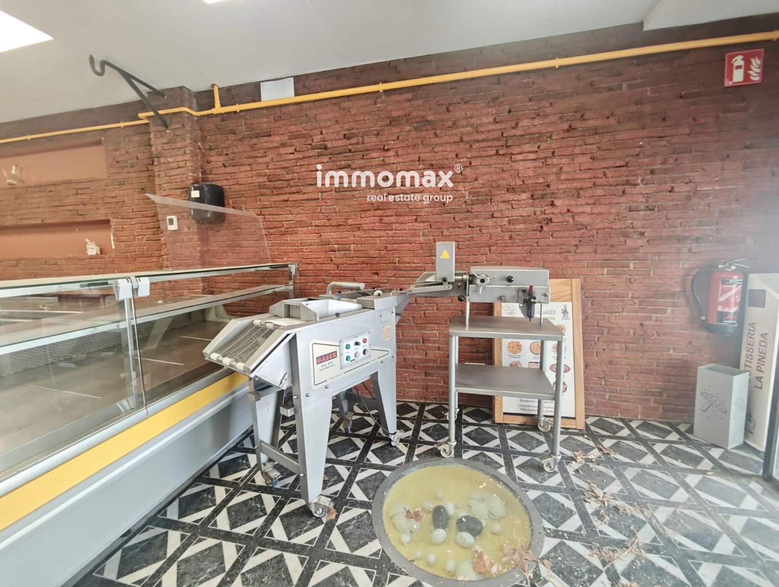 Gewerbe zu vermieten in Castelldefels - 1.700 € (Ref: 9996213)