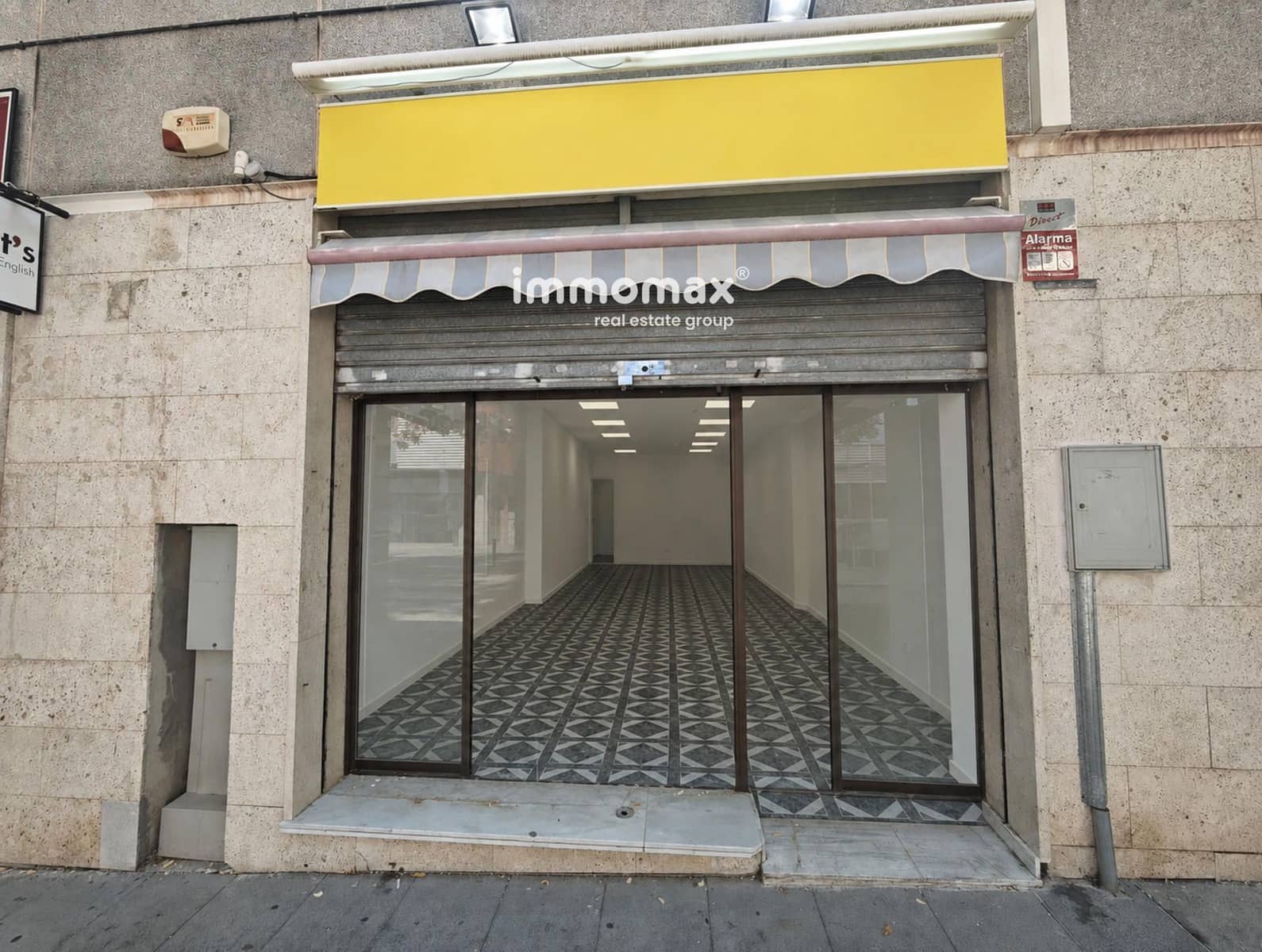 Gewerbe zu vermieten in Castelldefels - 1.700 € (Ref: 9996213)