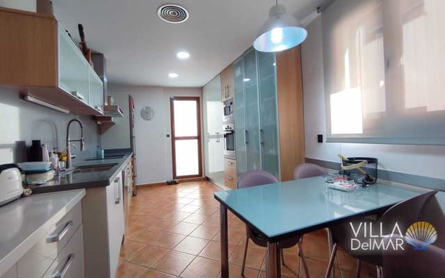 4 soverom Hus til salgs i Tavernes de la Valldigna med garasje - € 395 000 (Ref: 10139093)