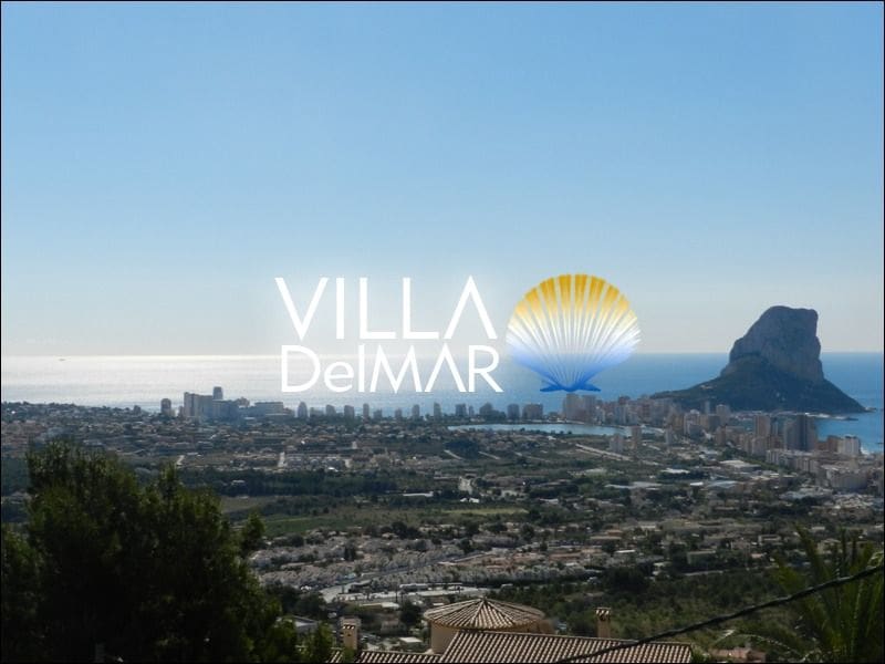 Chalet de 3 habitaciones en Calpe / Calp en venta con piscina garaje - 780.000 € (Ref: 5680867)