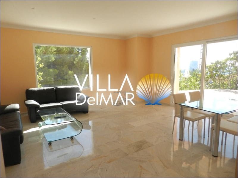 Chalet de 3 habitaciones en Calpe / Calp en venta con piscina garaje - 780.000 € (Ref: 5680867)