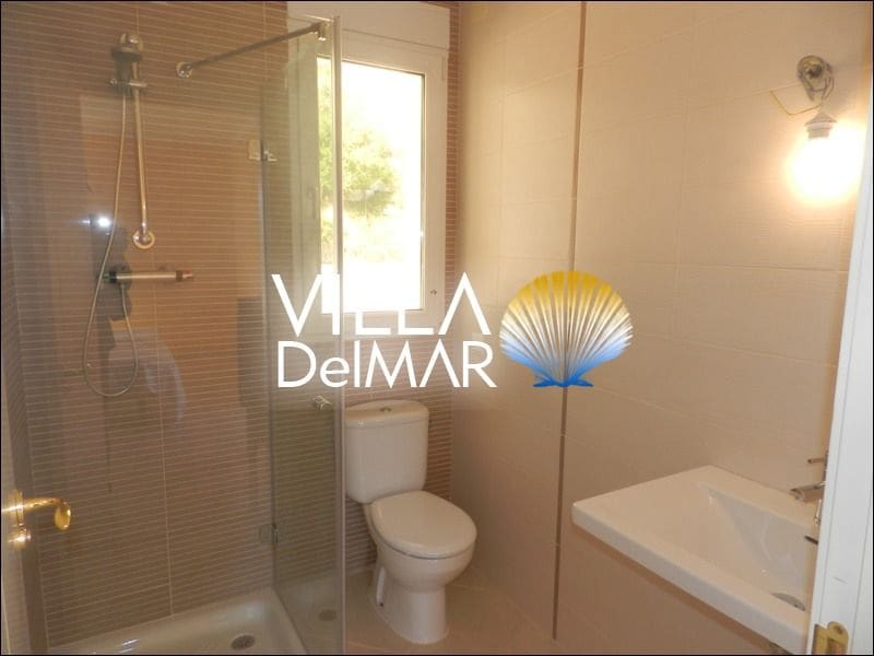 Chalet de 3 habitaciones en Calpe / Calp en venta con piscina garaje - 780.000 € (Ref: 5680867)