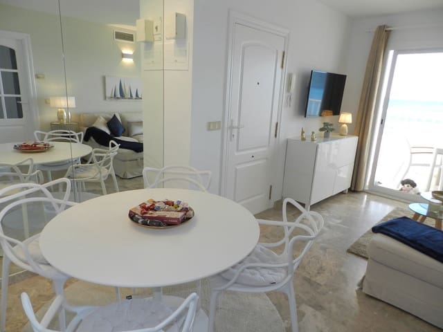 2 bedroom Beach Apartment for holiday rental in Calpe / Calp with pool garage - € 764 (Ref: 7409457)