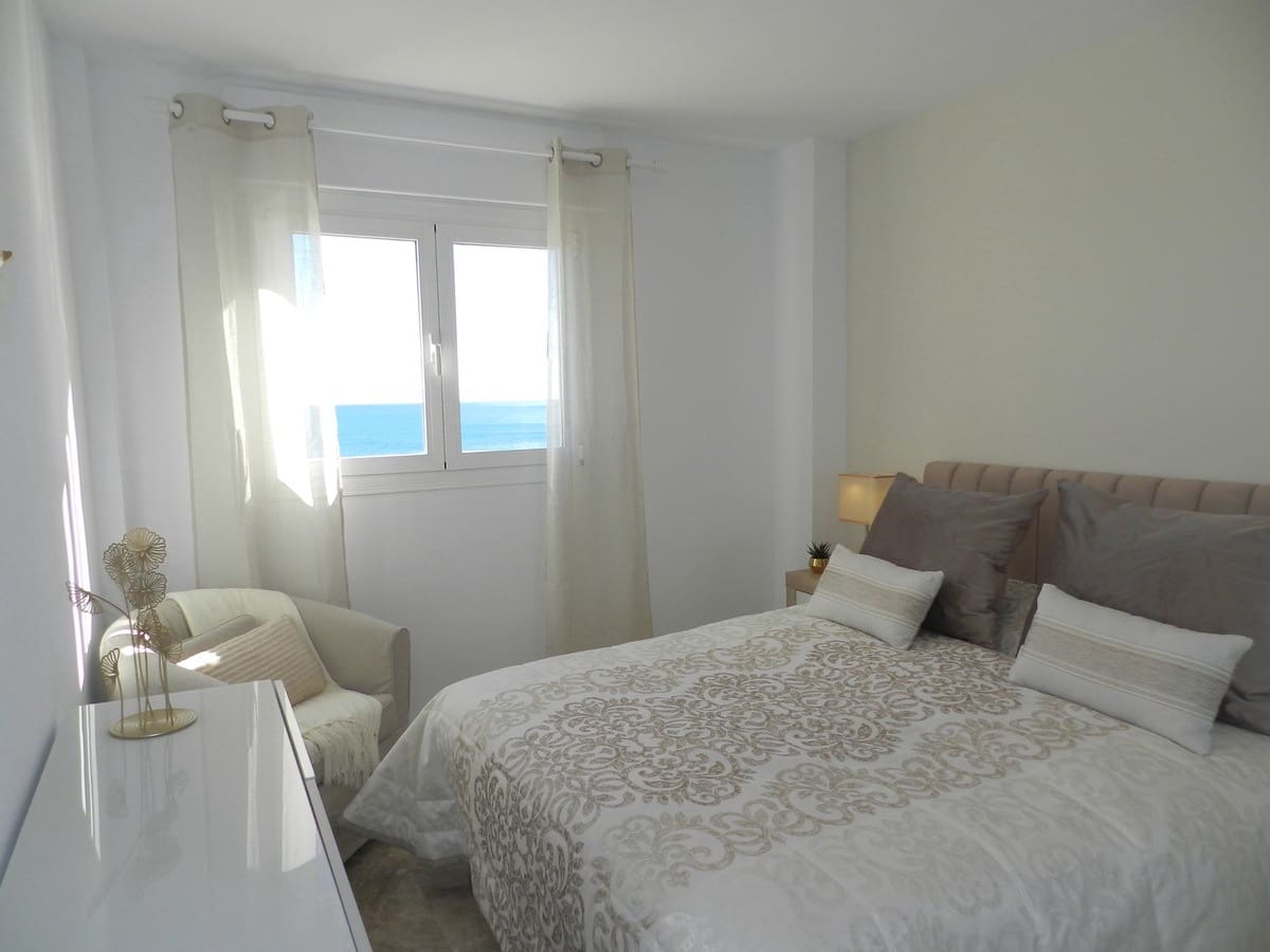 2 bedroom Beach Apartment for holiday rental in Calpe / Calp with pool garage - € 764 (Ref: 7409457)