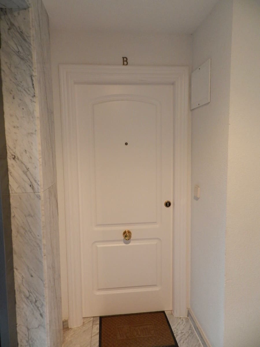 2 bedroom Beach Apartment for holiday rental in Calpe / Calp with pool garage - € 764 (Ref: 7409457)