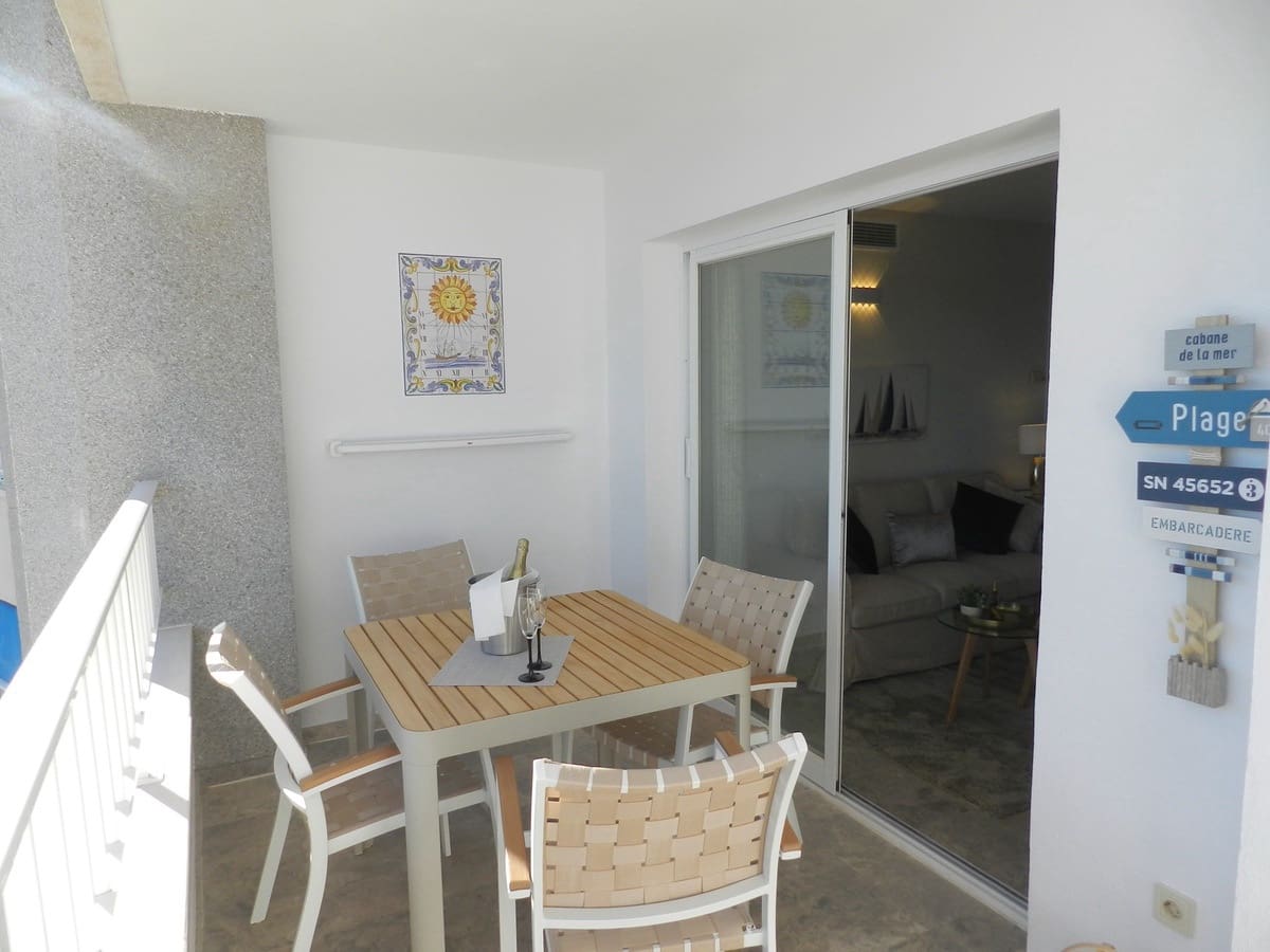 2 bedroom Beach Apartment for holiday rental in Calpe / Calp with pool garage - € 764 (Ref: 7409457)