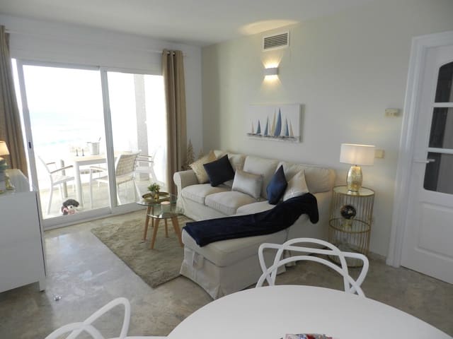 2 bedroom Beach Apartment for holiday rental in Calpe / Calp with pool garage - € 764 (Ref: 7409457)