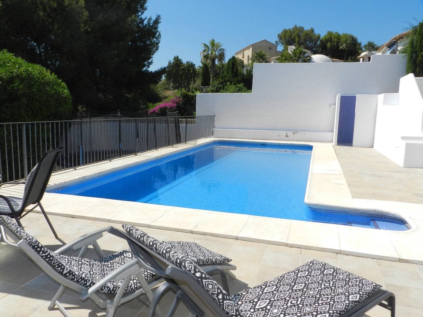 3 bedroom Villa for holiday rental in Calpe / Calp with pool garage - € 860 (Ref: 7433440)
