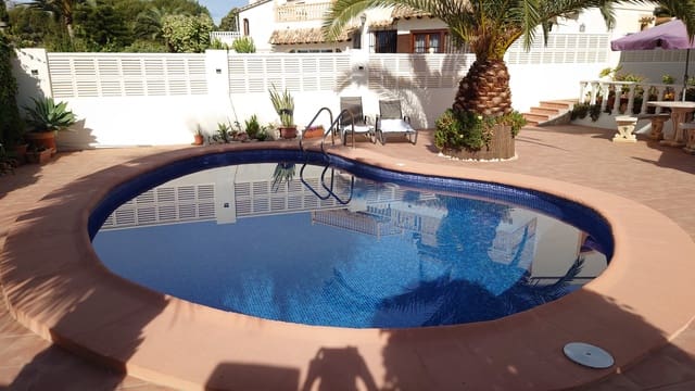 2 bedroom Villa for holiday rental in Cometa - Carrió, Calpe / Calp with pool - € 694 (Ref: 7458978)