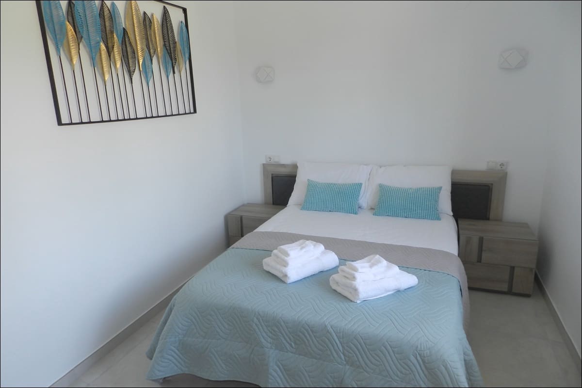 3 sovrum Villa för semesterbostäder i Calpe / Calp med pool - 945 € (Ref: 7459236)