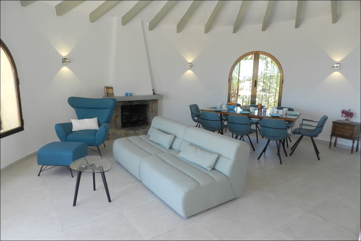 3 sovrum Villa för semesterbostäder i Calpe / Calp med pool - 945 € (Ref: 7459236)