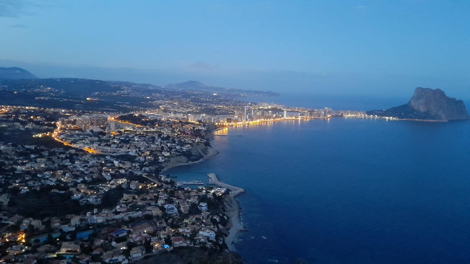 2 sovrum Villa för semesterbostäder i Calpe / Calp med pool garage - 635 € (Ref: 7464586)