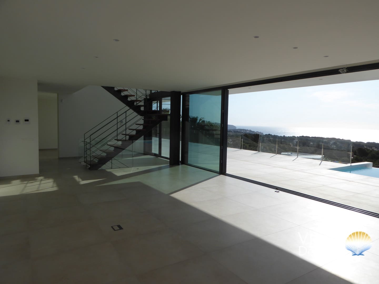 4 bedroom Villa for sale in Benissa with pool garage - € 2,900,000 (Ref: 7676847)