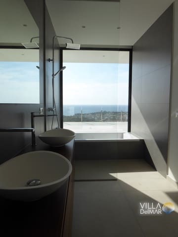 4 bedroom Villa for sale in Benissa with pool garage - € 2,900,000 (Ref: 7676847)