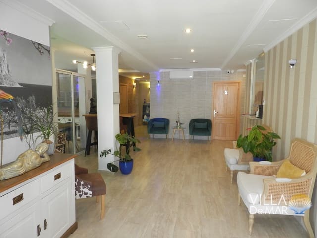 Hotel de 18 habitaciones en Calpe / Calp en venta - 1.700.000 € (Ref: 7713808)