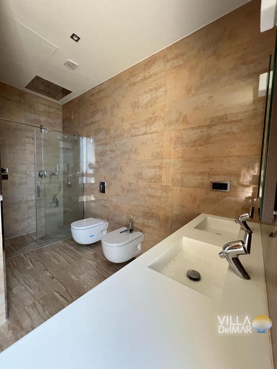 4 slaapkamer Villa te koop in Benidorm met zwembad garage - € 2.650.000 (Ref: 7897303)