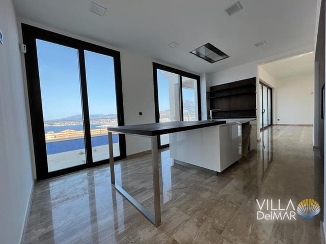 4 bedroom Villa for sale in Poniente, Benidorm with pool garage - € 2,650,000 (Ref: 7897303)