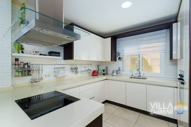 4 slaapkamer Villa te koop in Cometa - Carrió, Calpe / Calp met zwembad garage - € 1.299.000 (Ref: 7921521)