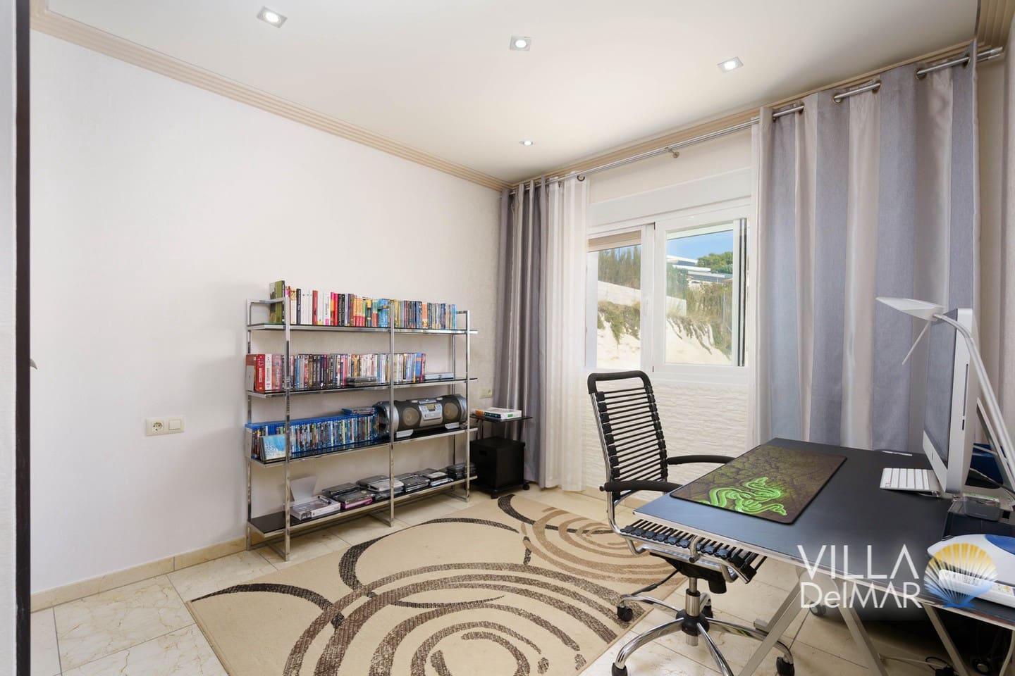 4 soveværelse Villa til salg i Calpe / Calp med swimmingpool garage - € 1.299.000 (Ref: 7921521)