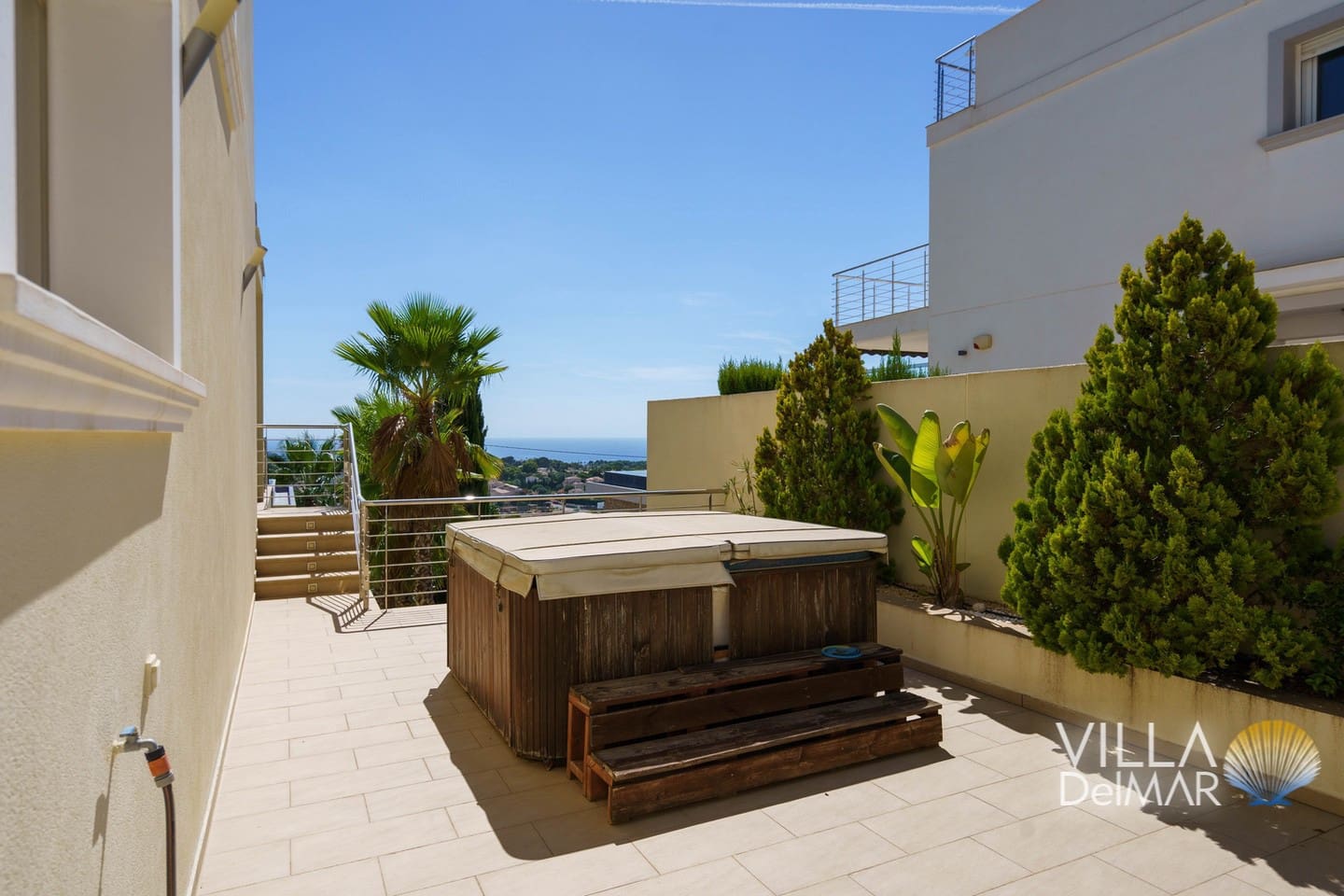 4 soveværelse Villa til salg i Calpe / Calp med swimmingpool garage - € 1.299.000 (Ref: 7921521)