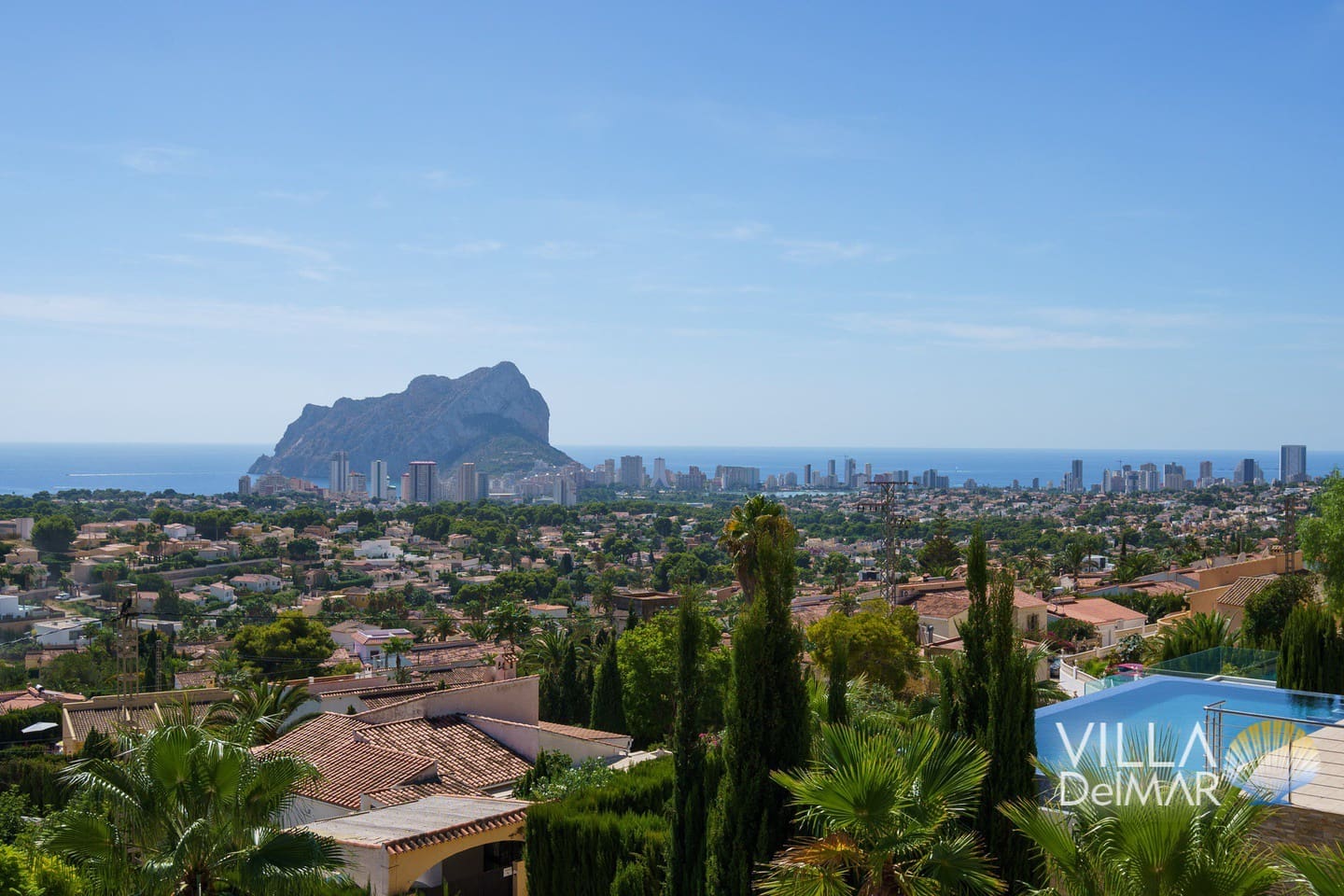 4 soveværelse Villa til salg i Calpe / Calp med swimmingpool garage - € 1.299.000 (Ref: 7921521)