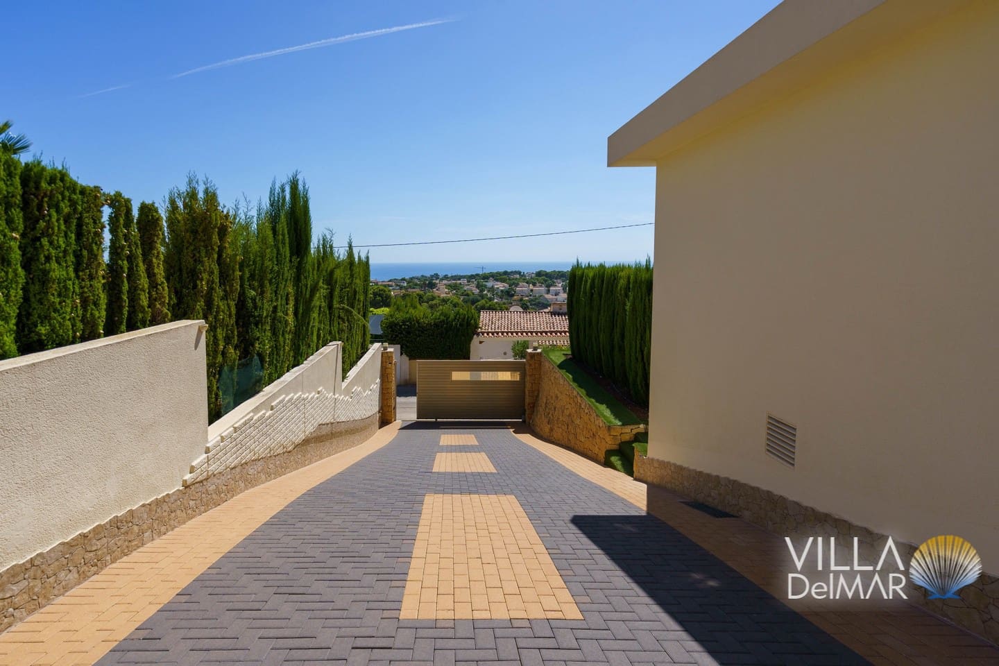 4 soveværelse Villa til salg i Calpe / Calp med swimmingpool garage - € 1.299.000 (Ref: 7921521)