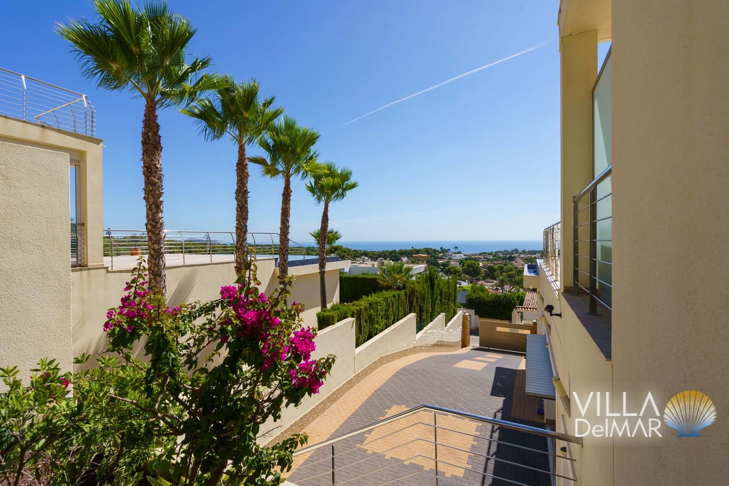 4 soveværelse Villa til salg i Calpe / Calp med swimmingpool garage - € 1.299.000 (Ref: 7921521)